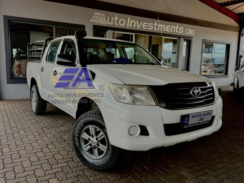 TOYOTA HILUX